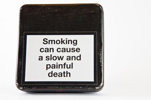 Warning sign smoking kills