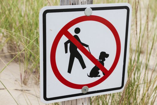 No dogs allowed - sign on the beach in Wisconsin