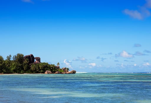 anse source d'argent in la digue in seychelles island