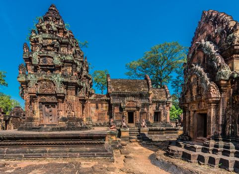 Banteay Srei hindu pink temple cambodia