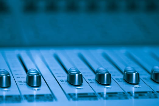 Audio board, selective focus, shallow deep of field