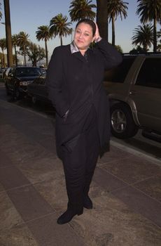 Camryn Manheim at the "Death Penalty Focus" dinner in Santa Monica, 04-18-00