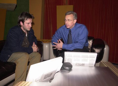 David Arquette and Dr. Drew Pinsky on the Dr. Drew Internet Show, Pasadena, 04-12-00