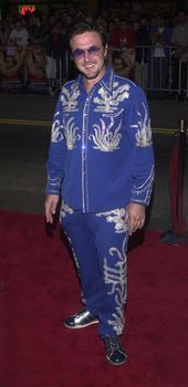 David Arquette at the premiere of Warner Brother's "READY TO RUMBLE" in Hollywood, 04-05-00