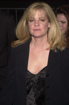 Bonnie Hunt at the premiere of MGM's "RETURN TO ME" in Century City, 04-03-00