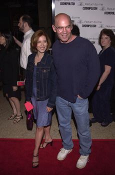 Mitch Pileggi and Arlene Warren at the premiere of MGM's "RETURN TO ME" in Century City, 04-03-00