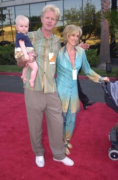 Ed Begley Jr., Rochelle Carlson and Daughter Hayden at the Planet Hope Gala hosted by Sharon and Kelly Stone in Woodland Hills. 08-07-00