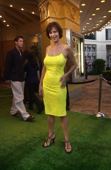 Catherine Bell at the premiere of The Replacements in Westwood. 08-07-00