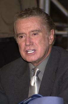 Regis Philbin at Robinson's-May in Beverly Hills to promote new clothes line. 08-23-00