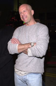 Bruce Willis at the premiere of Miramax's "All The Pretty Horses," in Westwood, 12-17-00