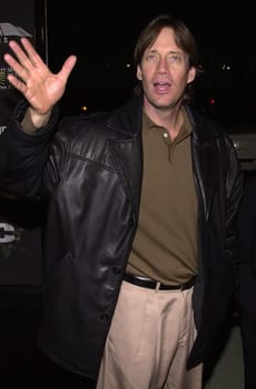 Kevin Sorbo at the premiere of USA Films "Traffic" in Beverly Hills, 12-14-00