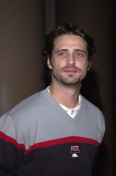 Jason Priestly at the L.A. Free Clinic's 24th Annual Dinner, held in Beverly Hills, 12-04-00