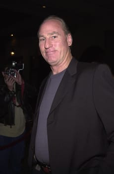 Craig T Nelson at the L.A. Free Clinic's 24th Annual Dinner, held in Beverly Hills, 12-04-00