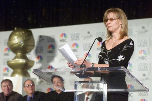 Christine Lahti at the 2000 Golden Globe Nominations Announcement, Beverly Hills, 12-21-00