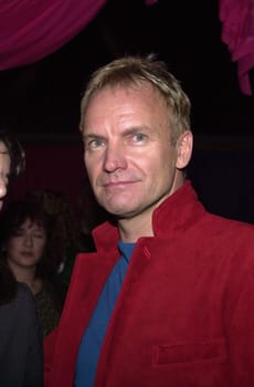 Sting at the premiere of Disney's "The Emperors New Groove" in Hollywood, 12-10-00