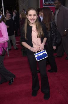Mae Whitman at the premiere of Disney's "The Emperors New Groove" in Hollywood, 12-10-00