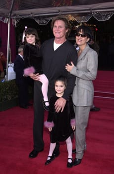 Bruce Jenner and family at the premiere of Disney's "The Emperors New Groove" in Hollywood, 12-10-00