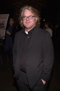 Phillip Seymour Hoffman at the premiere of Fine Line Features "State And Main" in Hollywood, 12-18-00