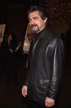 Joe Mantegna at the premiere of Fine Line Features "State And Main" in Hollywood, 12-18-00