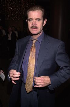 William H. Macy at the premiere of Fine Line Features "State And Main" in Hollywood, 12-18-00