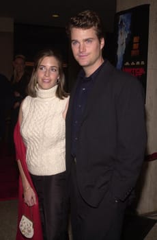 Chris O'Donnell and Caroline Fentress at the premiere of Columbia Tristar's "Vertical Limit" in Century City, 12-02-00