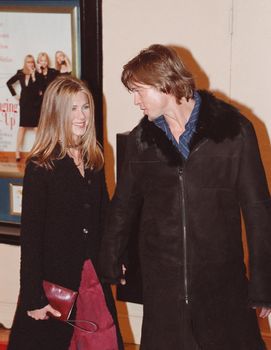 Jennifer Aniston and Brad Pitt at the premiere of Columbia Tristar's "Hanging Up" in Westwood, 02-16-00