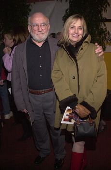 Ed Asner and wife Cindy at the Hollywood Media Convergence Gala, 02-29-00