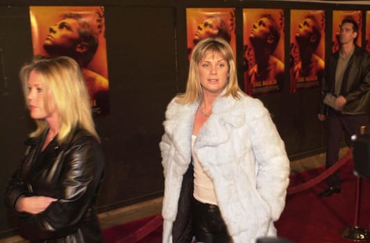 Rachel Hunter at the premiere of Twentieth Century Fox's "The Beach" in Hollywood, 02-02-00