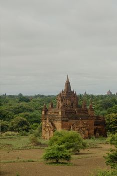 The plains of Bagan with its many Buddhist temples