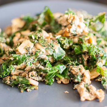 healthy fresh green kale with scrambled eggs