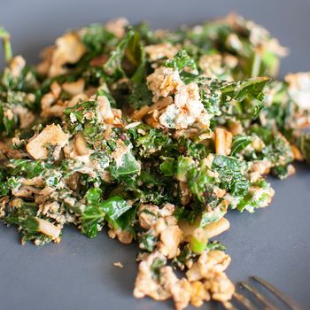 healthy fresh green kale with scrambled eggs