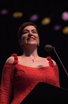 Annalisa Raspagliosi at the Forum performing in Concert, 02-11-00