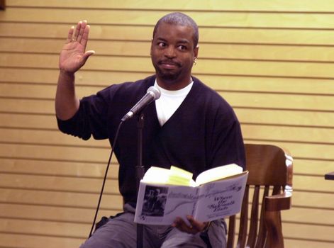 Levar Burton at Barnes and Nobles in Santa Monica to sign copies of his book "Aftermath" and to read to children. 02-19-00