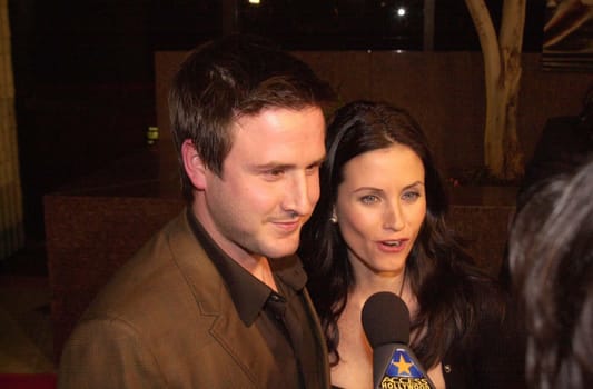 David Arquette and Courtney Cox at the premiere of Dimension Film's "Scream 3" in Westwood, 02-02-00