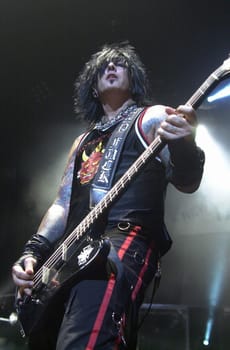 Nikki Sixx in concert at the Universal Ampitheater. 07-01-00