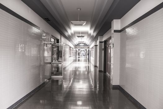 white hospital corridor, clean and hygienic space