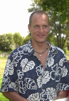 Woody Harrelson at Worldfest LA to help promote Veganism, Animal Rights and other causes. Van Nuys 07-30-00
