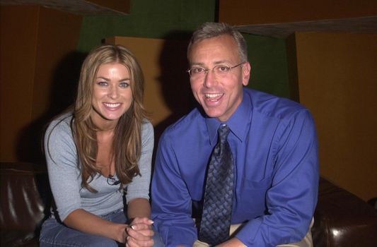 Carmen Electra and Dr. Drew on the Dr. Drew Pinsky Internet talk show to discuss her new film "Scary Movie," 07-12-00