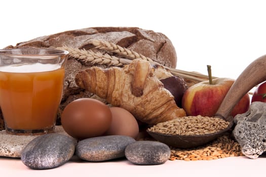 Healty bread and ingedients for breakfast