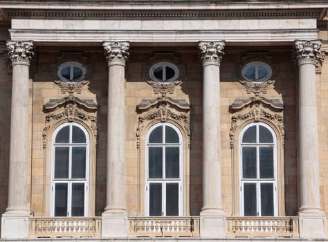 Renaissance style windows with columns in the Buda Castle.