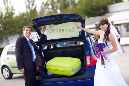 couple ready to travel