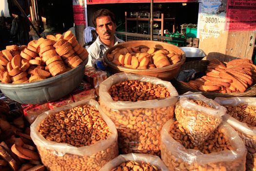 Indian man selling bread, Sadar Market, Jodhpur, Rajasthan, India