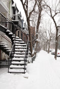 image of montreal after snowstorm