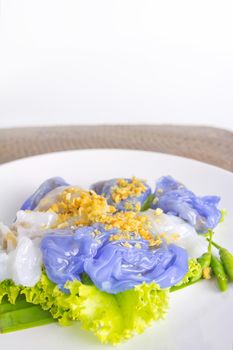 steamed rice-skin dumplings 