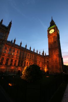 Big Ben at Parliment as seen at dusk