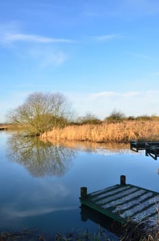 Fishing platform jutting into lake