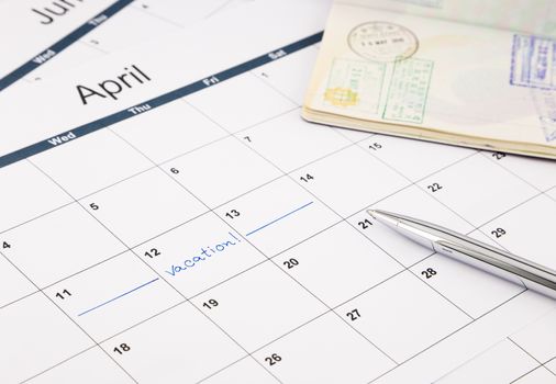 note date of vacation planning on calendar