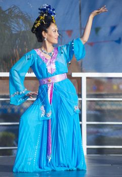 LAS VEGAS - FEB 09 : Chinese folk dancer perform at the Chinese New Year celebrations held in Las Vegas , Nevada on February 09 2014