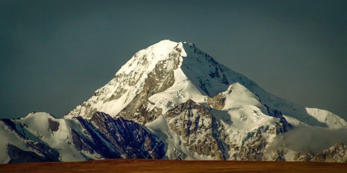 Snowcapped mountain range, Macrodistrito Maximiliano Paredes, La Paz, Bolivia