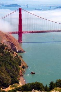 Bridge over the Pacific ocean, Golden Gate Bridge, San Francisco Bay, San Francisco, California, USA